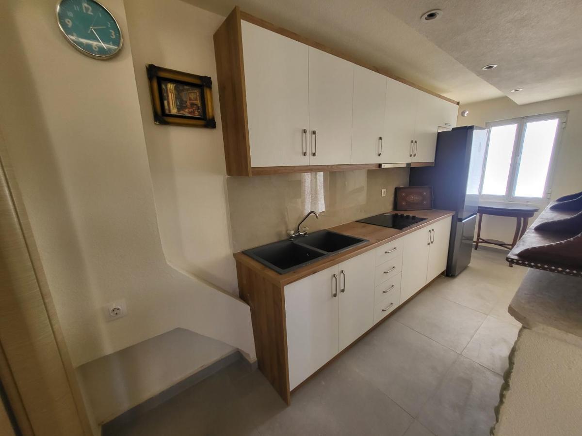 Blue Heaven Apartment ซารานเดอ ภายนอก รูปภาพ