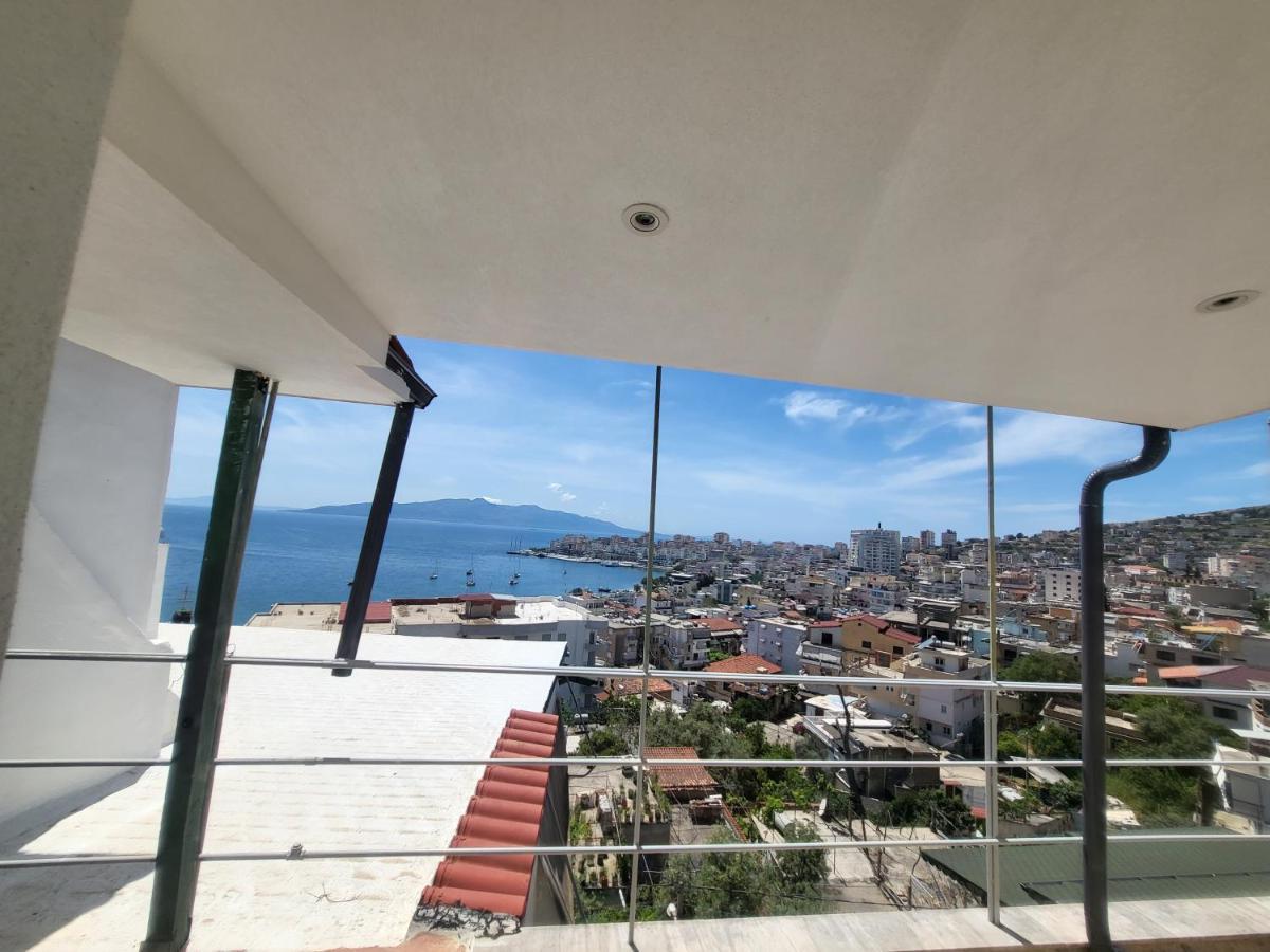 Blue Heaven Apartment ซารานเดอ ภายนอก รูปภาพ
